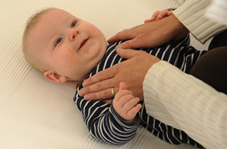 Shiatsu an Baby