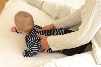 Shiatsu an Baby